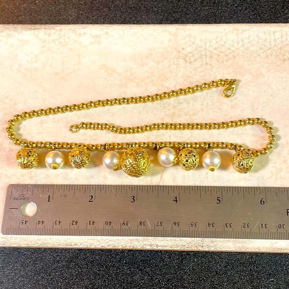 Gold Necklace - Picture 4 of 7